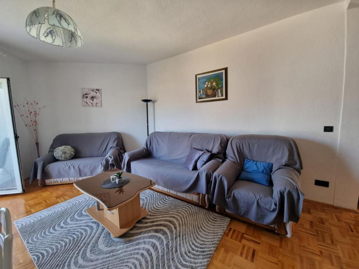 Apartment Matej Τρογκίρ Εξωτερικό φωτογραφία