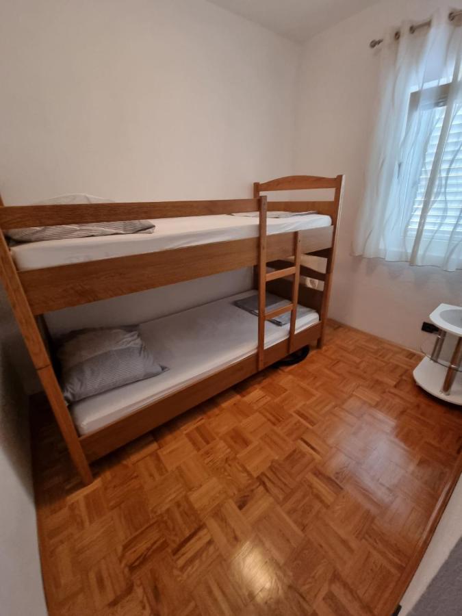 Apartment Matej Τρογκίρ Εξωτερικό φωτογραφία